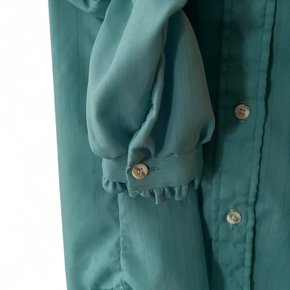 Turquoise Ruffled Long Sleeve Blouse - Picture 3 of 5